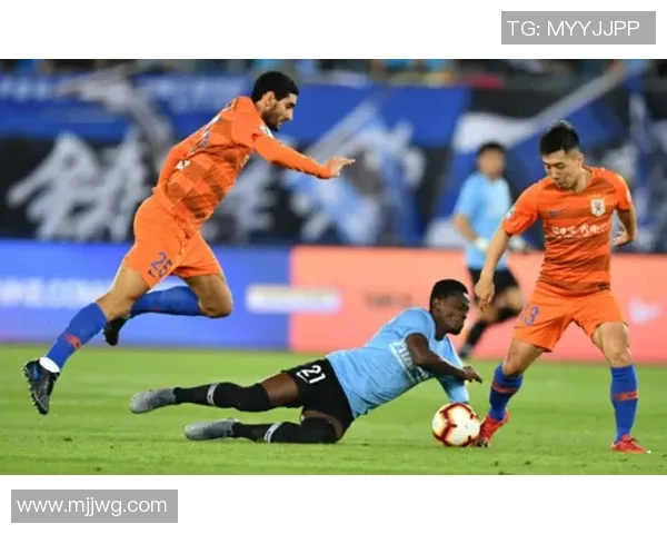 重庆篮球队在洲际杯中的灵活性展现与战术创新分析