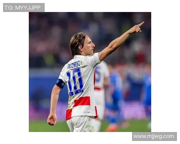 莫德里奇：从克罗地亚足球天才到世界足球巨星的传奇之路